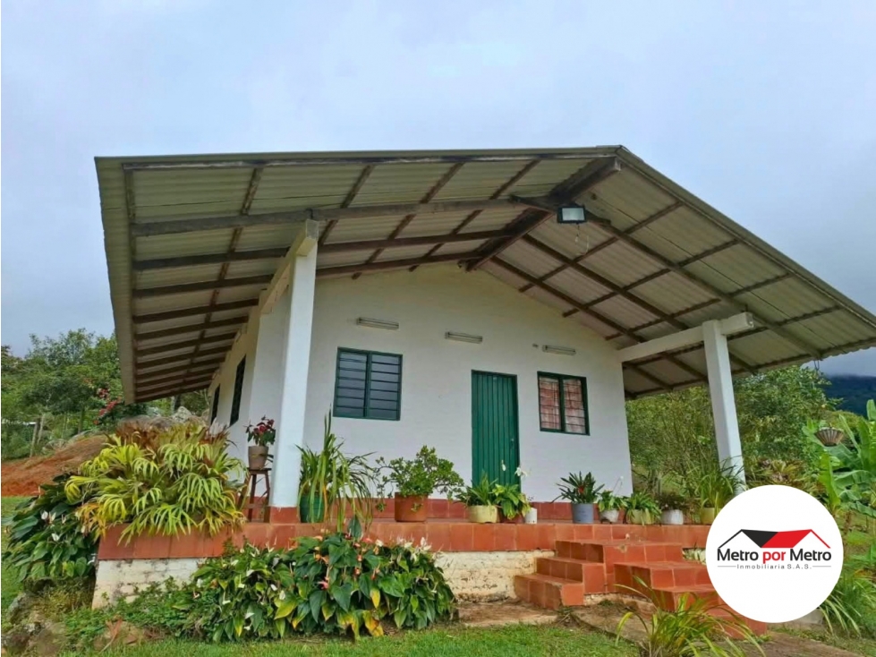 Venta de Casa Campestre en Chipre — foto 2