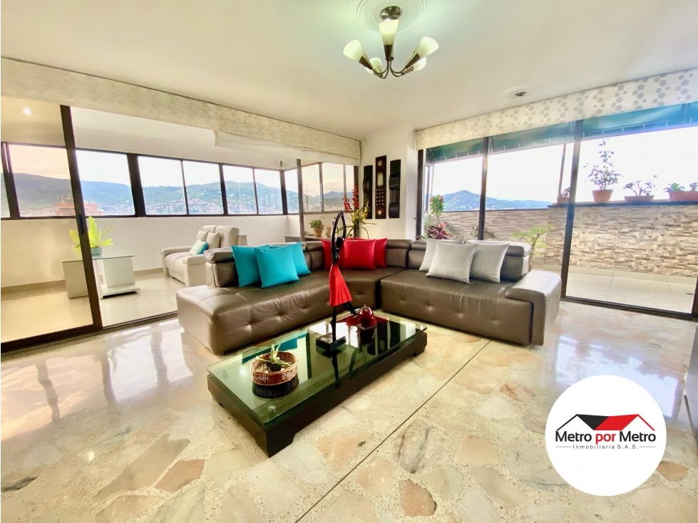 Venta de Espectacular Penthouse en Camino Real