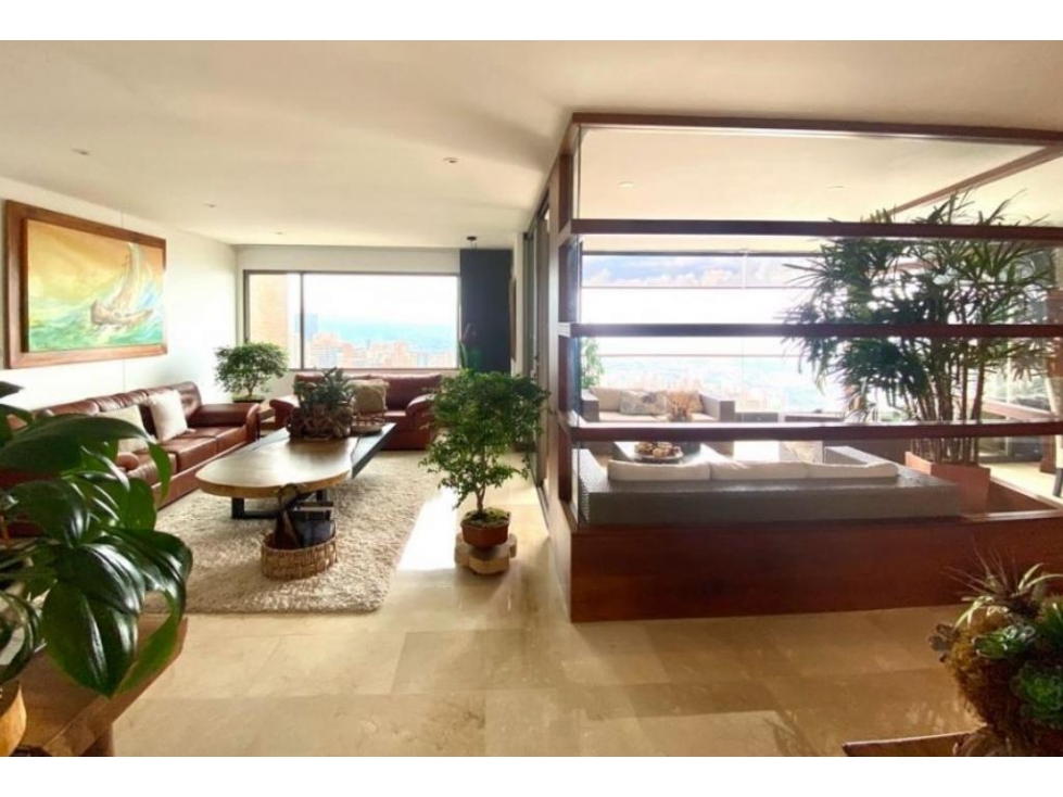 Apartamento en venta en El Poblado, Medellín, Antioquia.