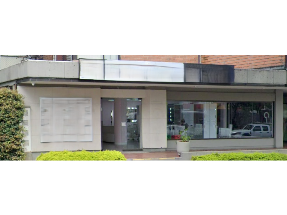 Local en venta en El Poblado, Medellín.