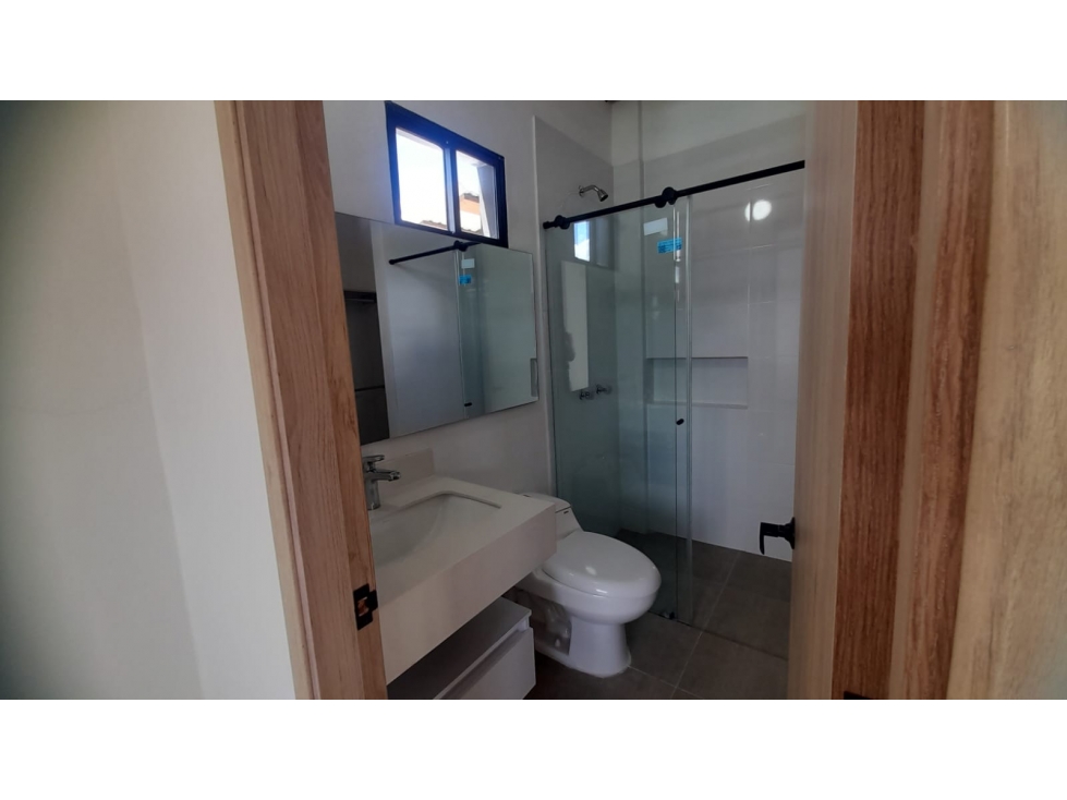 Casa Campestre en Venta en Rionegro | 4 Alcobas y Amplios Espacios — foto 4