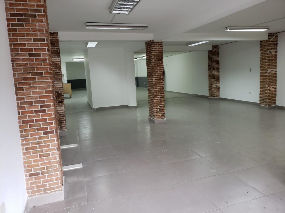 Bodega en arriendo en Medellín, Antioquia. — foto 4