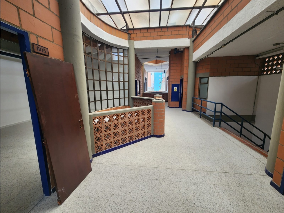 Edificio en arriendo en Medellín, Antioquia. - 6