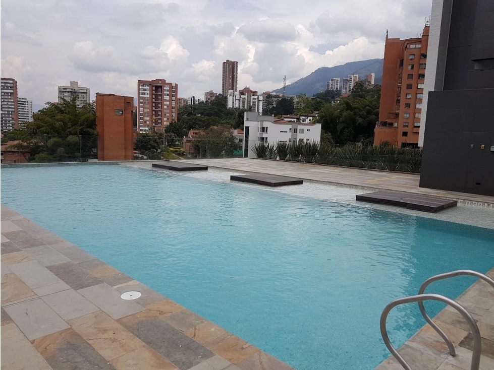 Apartamento en Venta en el Poblado, sector Palmas