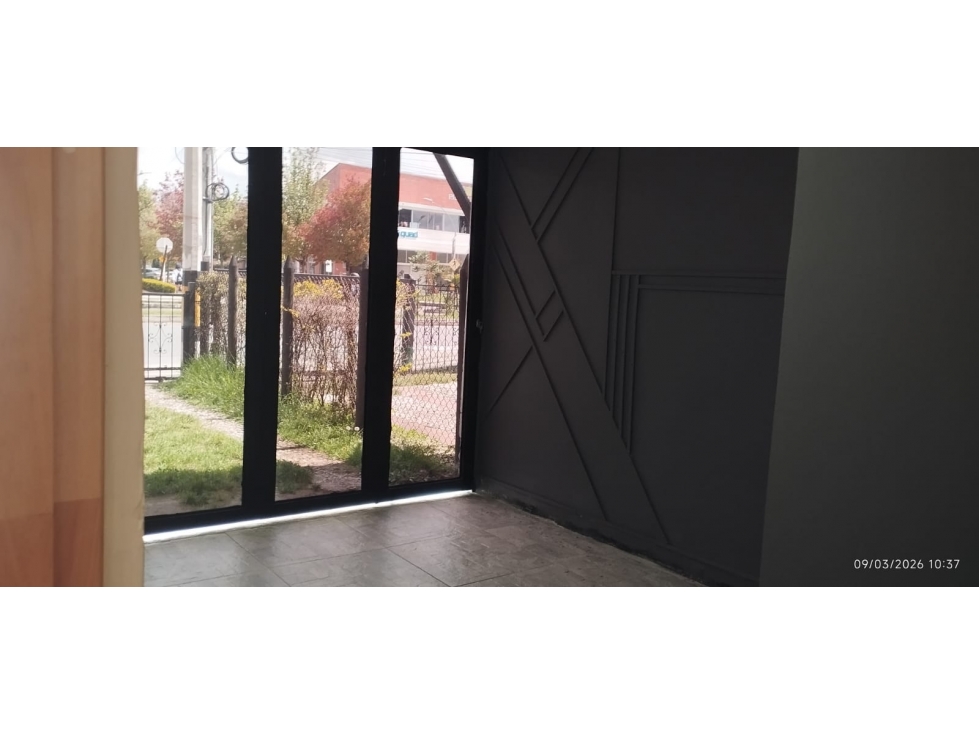 Casa con Local Comercial en Venta en Rionegro, San Antonio de Pereira. — foto 3