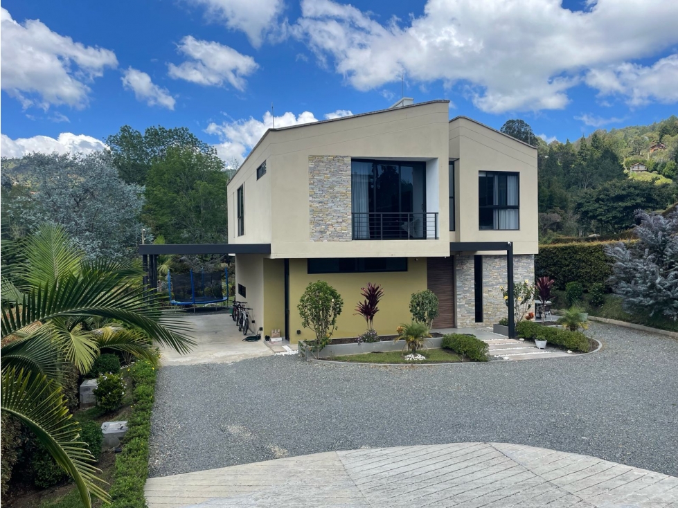 Casa en venta, Guarne