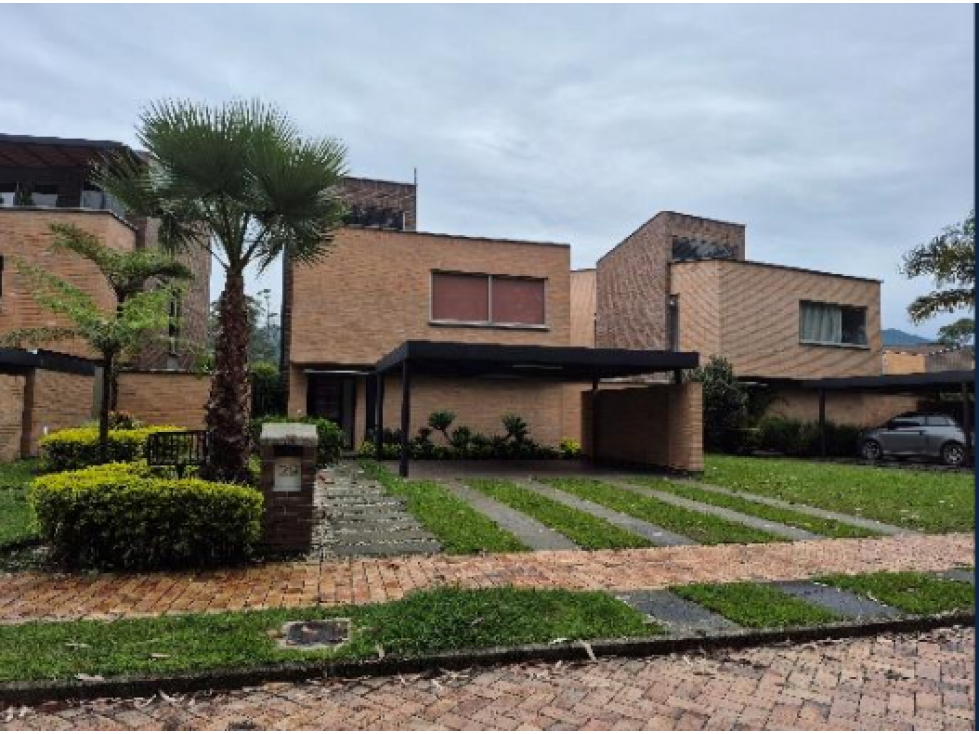 Casa en venta en Llanogrande, Rionegro.