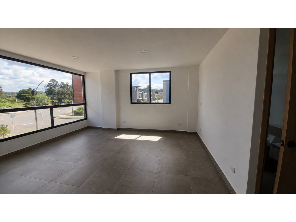 Casa Campestre en Venta en Rionegro | 4 Alcobas y Amplios Espacios — foto 2
