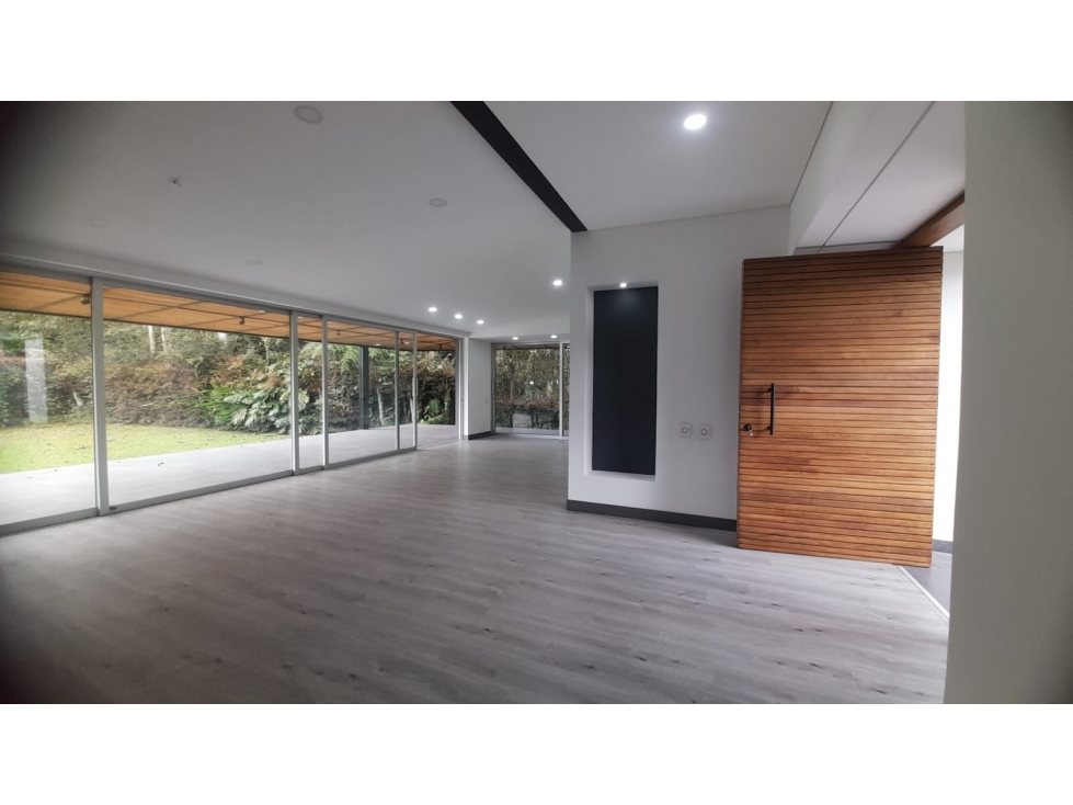 Casa campestre en arriendo y venta en Llanogrande, Antioquia — foto 5