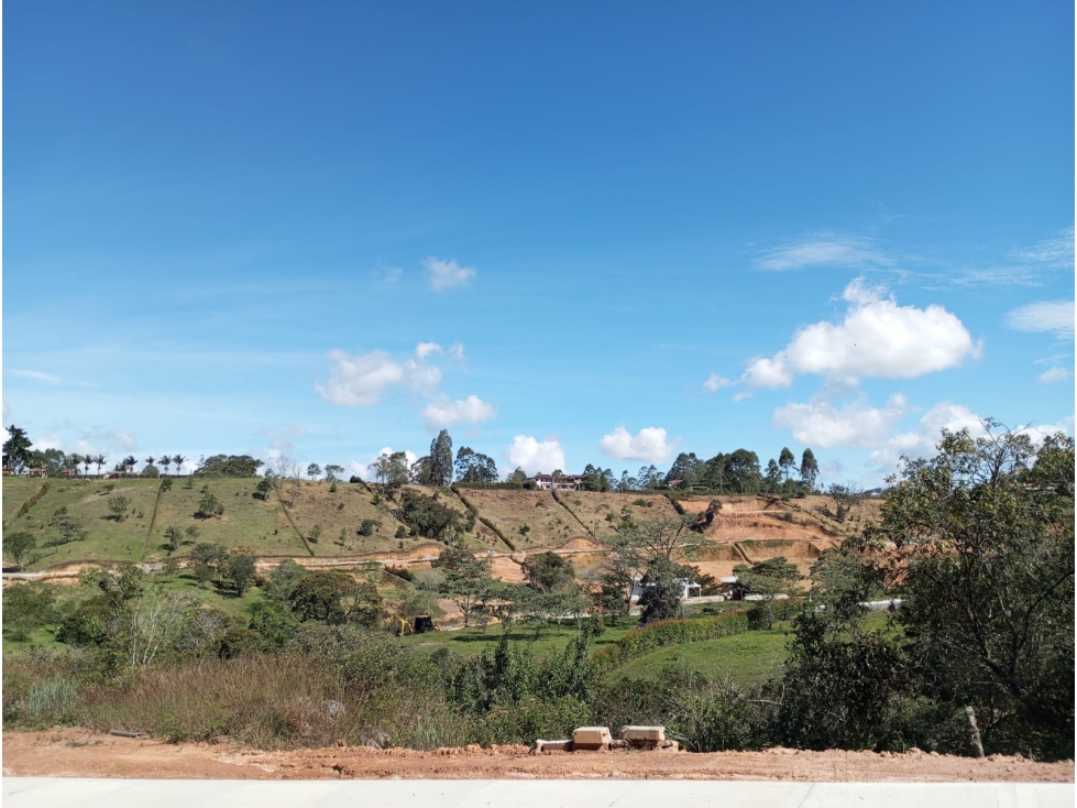 Lote en venta en Rionegro, entrada al Carmen de Viboral, Antioquia. — foto 4
