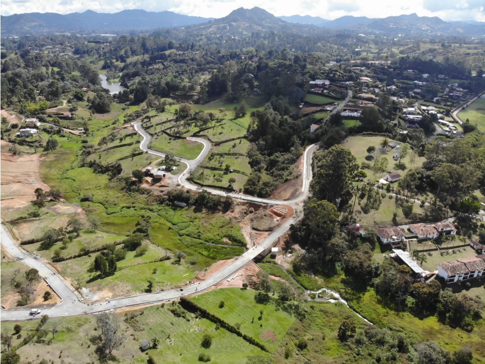 Lote en venta en El Carmen de Viboral, Antioquia. — foto 2