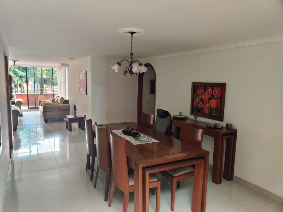 Apartamento en venta en El Poblado, Medellín. — foto 3
