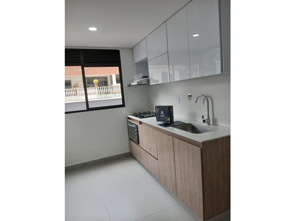 Apartamento en venta en Envigado, Antioquia. — foto 2
