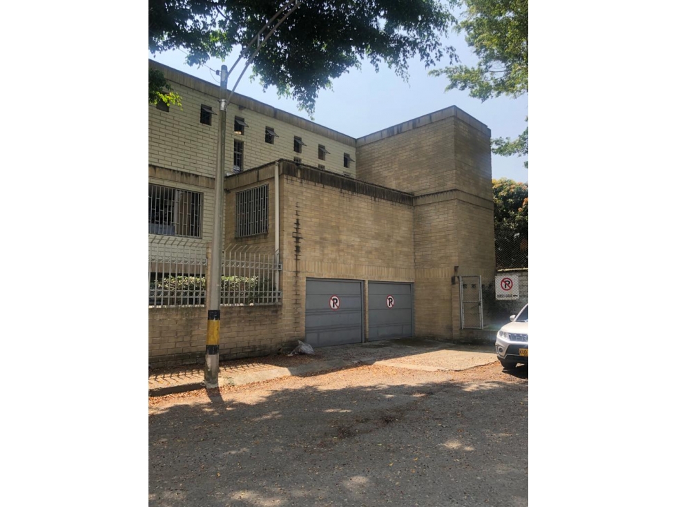 Bodega en Venta, Sector Guayabal, Medellin — foto 2