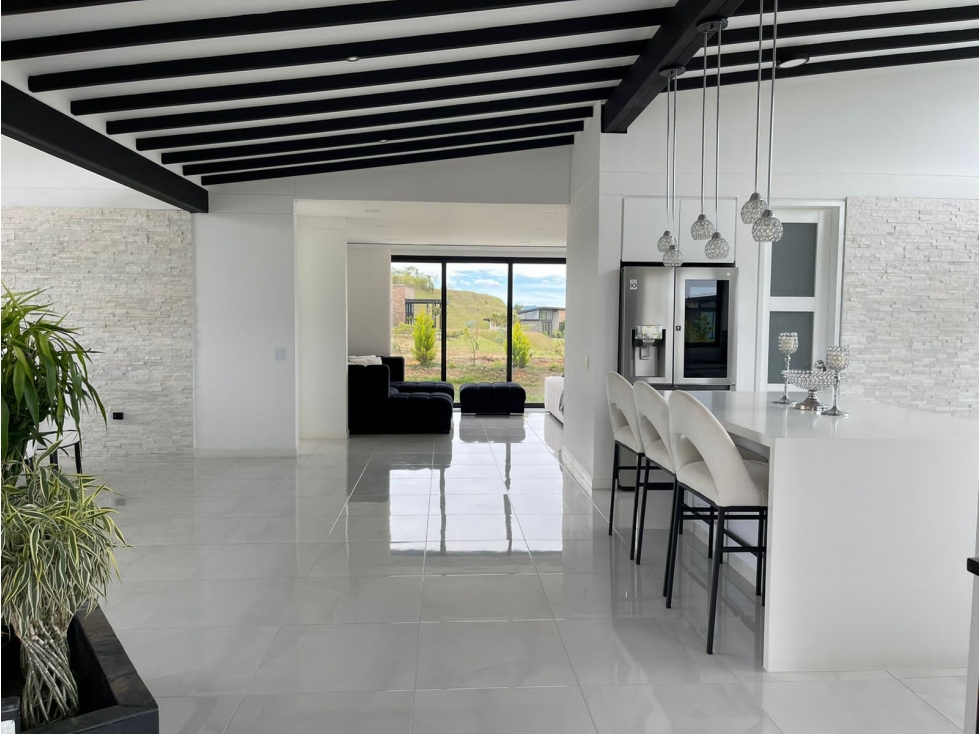 Casa amoblada en venta en El Retiro/ Antioquia