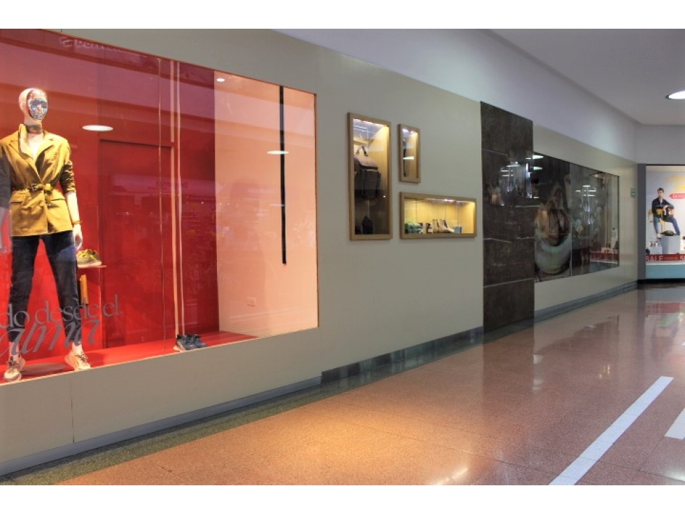 Local en Venta en Unicentro rentando