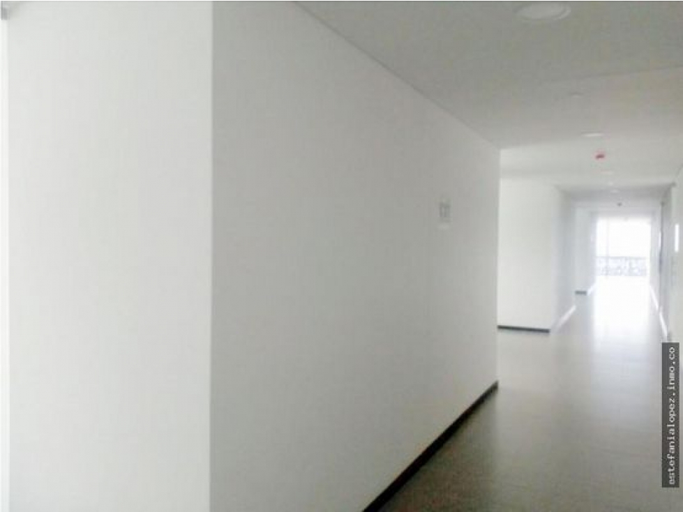 Oficina en venta en Envigado, Medellín — foto 3