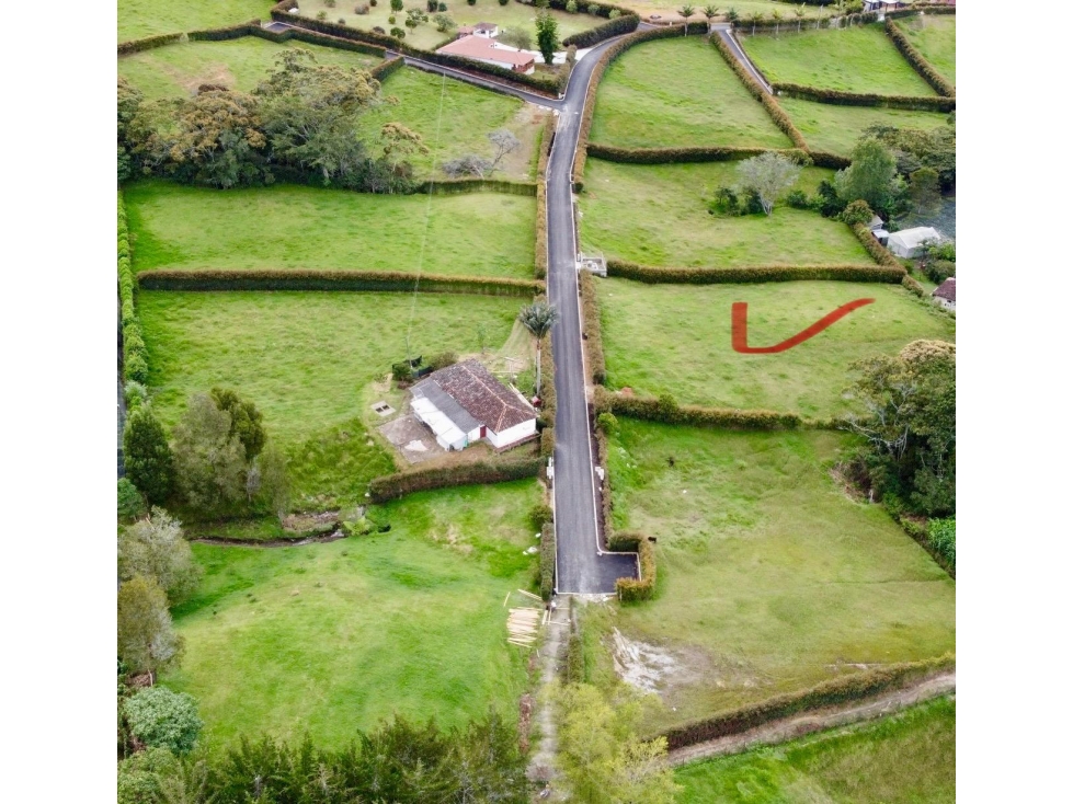 Lote en venta en El Carmen de Viboral, Antioquia. — foto 3