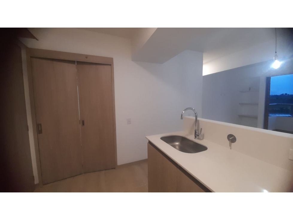 Apartamento en venta en Marinilla, Sector Alcarabanes — foto 3
