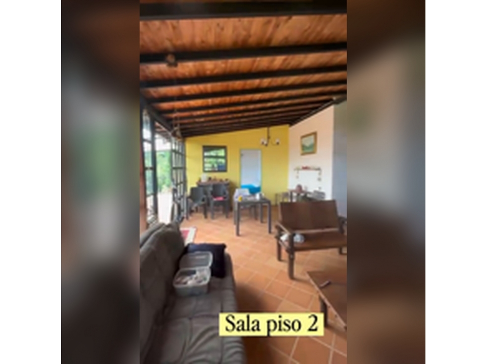 Finca en Venta en San Vicente | Vereda Las Hojas | 3.600 m² | 2 Casas - 2