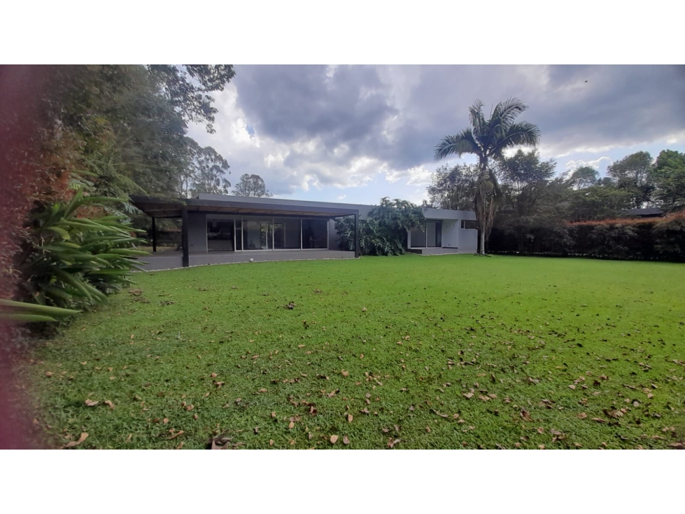 Casa campestre en arriendo y venta en Llanogrande, Antioquia — foto 3