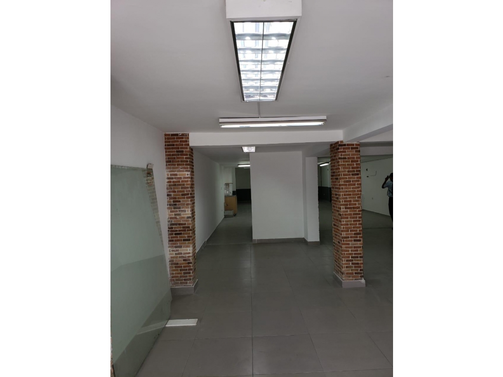 Bodega en arriendo en Medellín, Antioquia. — foto 5