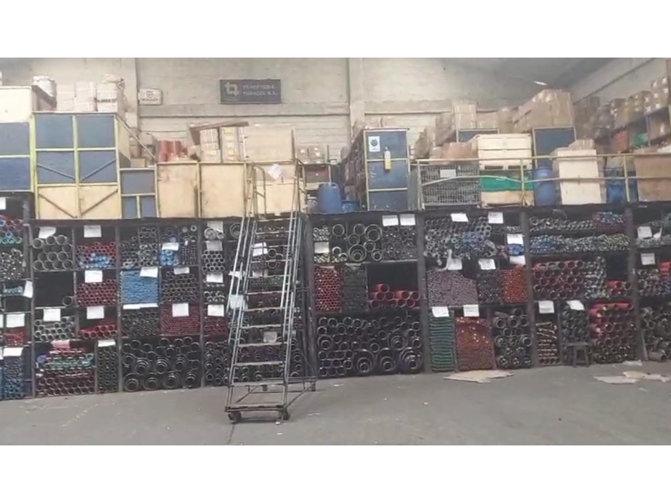 Bodega en arriendo en Guayabal, Medellín — foto 5