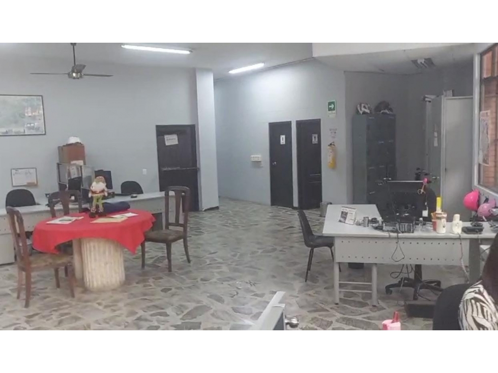 Bodega en arriendo en Guayabal, Medellín — foto 6