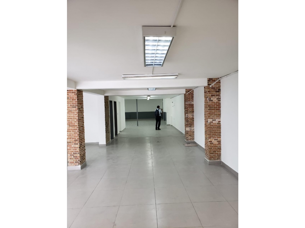 Bodega en arriendo en Medellín, Antioquia. — foto 3