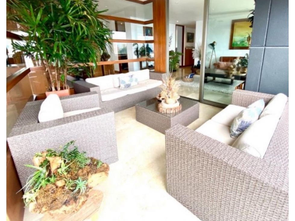 Apartamento en venta en El Poblado, Medellín, Antioquia. — foto 5