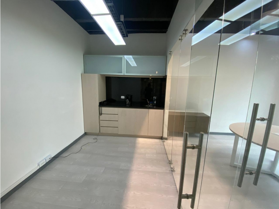 ARRIENDO OFICINA LA CABRERA — foto 5