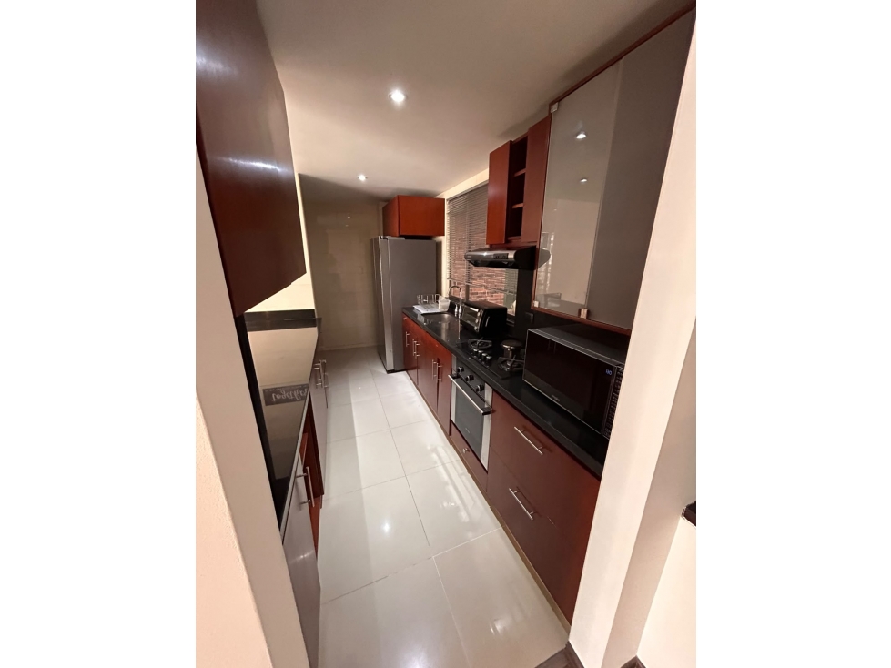 ARRIENDO APTO AMOBLADO CERCA PARQUE VIRREY — foto 6