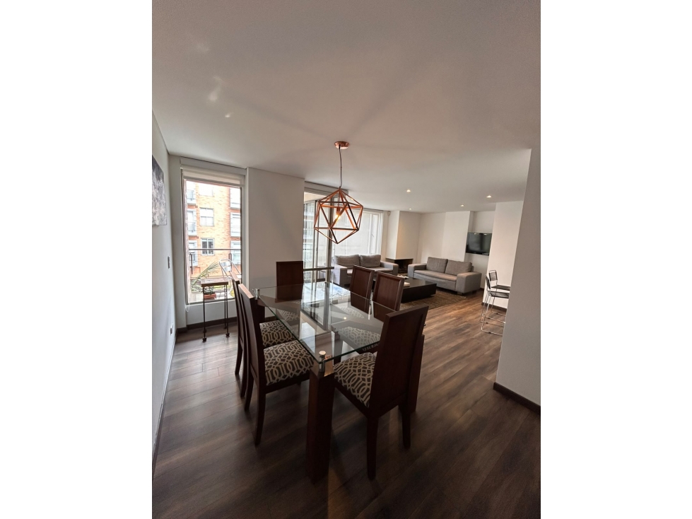 ARRIENDO APTO AMOBLADO CERCA PARQUE VIRREY — foto 4