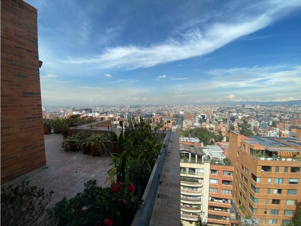 VENTA Apto Penthouse Duplex Ideal Para Remodelar