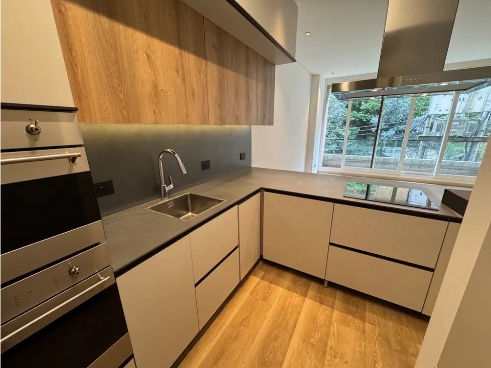 Apartamento Acabados de Lujo