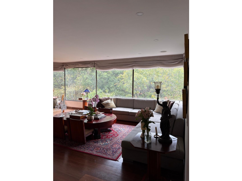 ARRIENDO APTO CABRERA 4 alcobas
