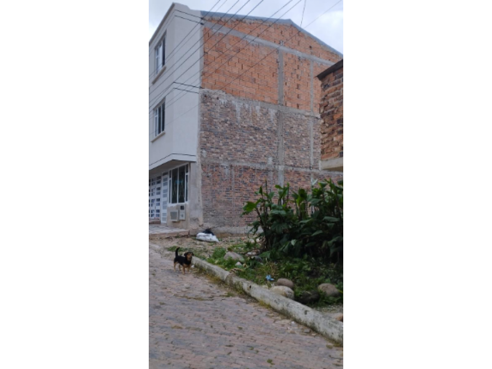 LOTE CALLE 26 # 26-15 BARRIO LA PAZ - 1