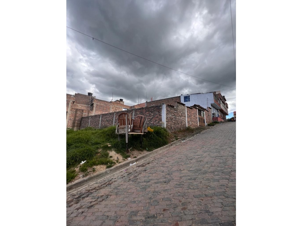 LOTE BARRIO EL PROGRESO - 2