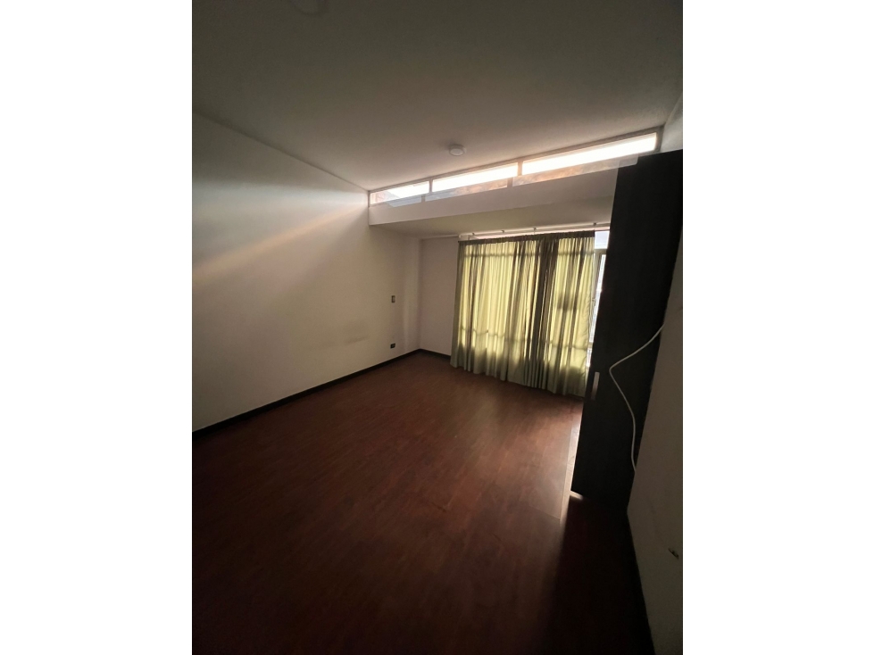 CASA SEMINARIO DIAGONAL 10 # 10-20 - 5