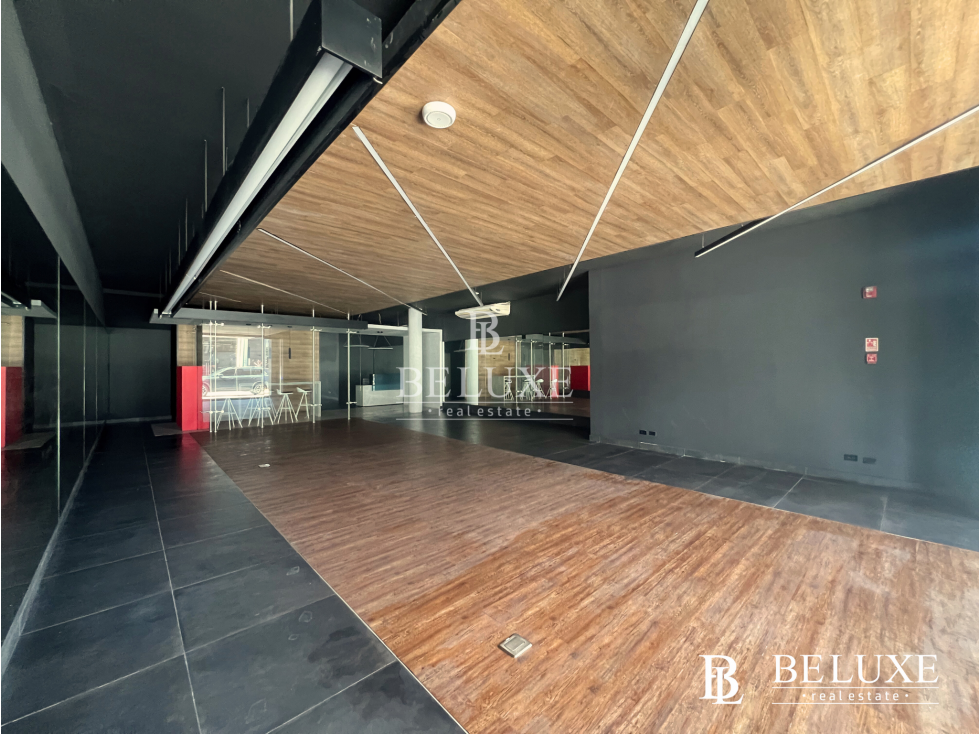 ALQUILER DE LOCAL COMERCIAL EN PLANTA BAJA, CALLE 50 (8) — foto 3