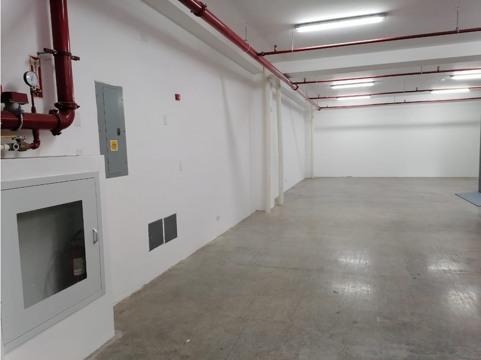 ALQUILER DE BODEGA EN PANAMÁ VIEJO BUSSINES (8) — foto 4