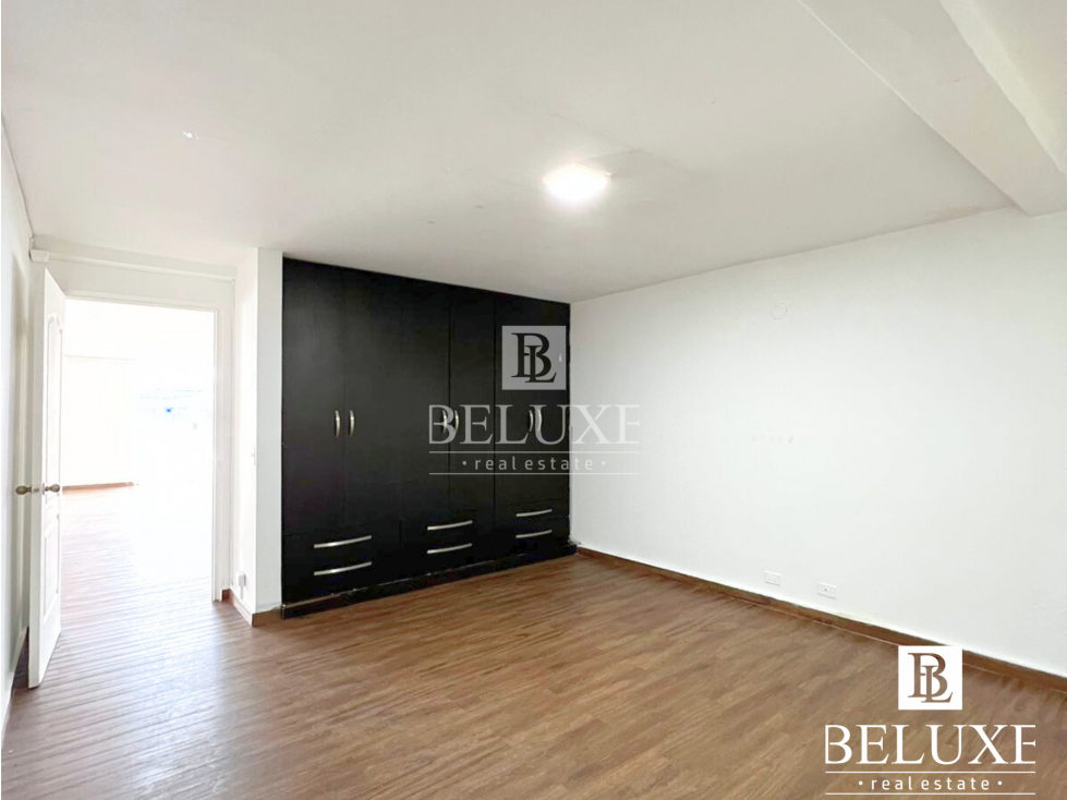 VENTA DE CASA COMERCIAL PARA INVERSIONISTA EN COCO DEL MAR (8) — foto 5