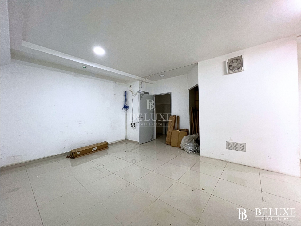 ALQUILO LOCAL COMERCIAL EN SIGNATURE POINT VÍA ESPAÑA - PLANTA BAJA(8) — foto 2