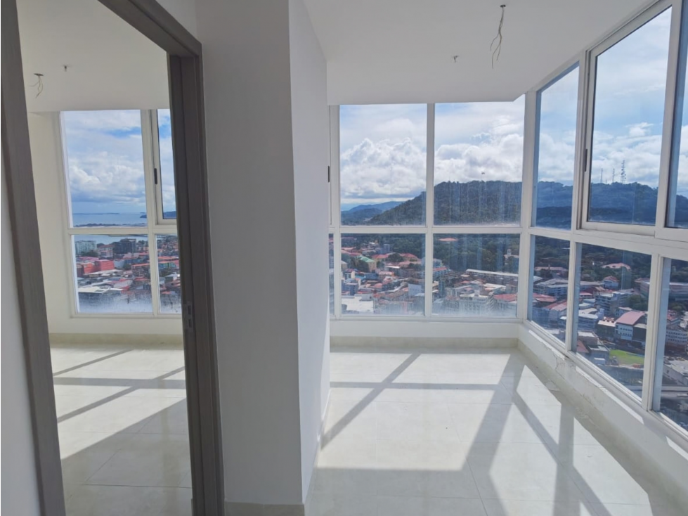 VENTA DE APARTAMENTO, PH THE SANDS, AVENIDA BALBOA (26P)