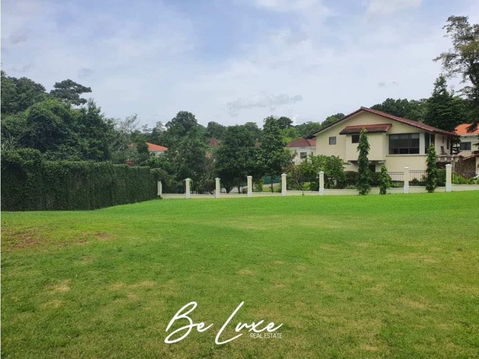 SE VENDE TERRENO EN RESIDENCIAL CAMINO DE CRUCES , CLAYTON (5)