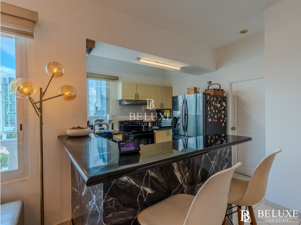 VENDO APARTAMENTO AMOBLADO EN AVENIDA BALBOA PH VISTA DE MAR (9) — foto 4
