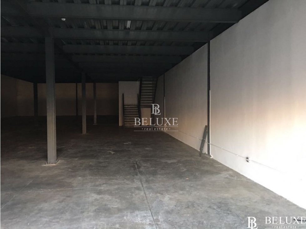 VENTA GALERA EN ZONA DE LAS AMERICAS (13)