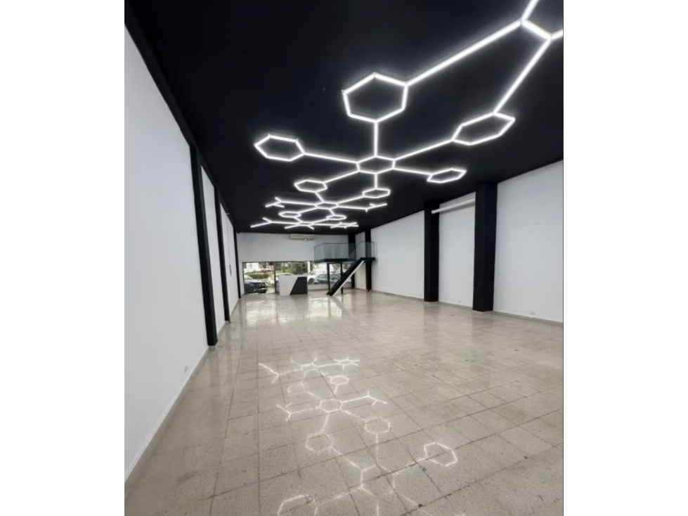 ALQUILER LOCAL COMERCIAL REMODELADO EN BELLA VISTA (13)