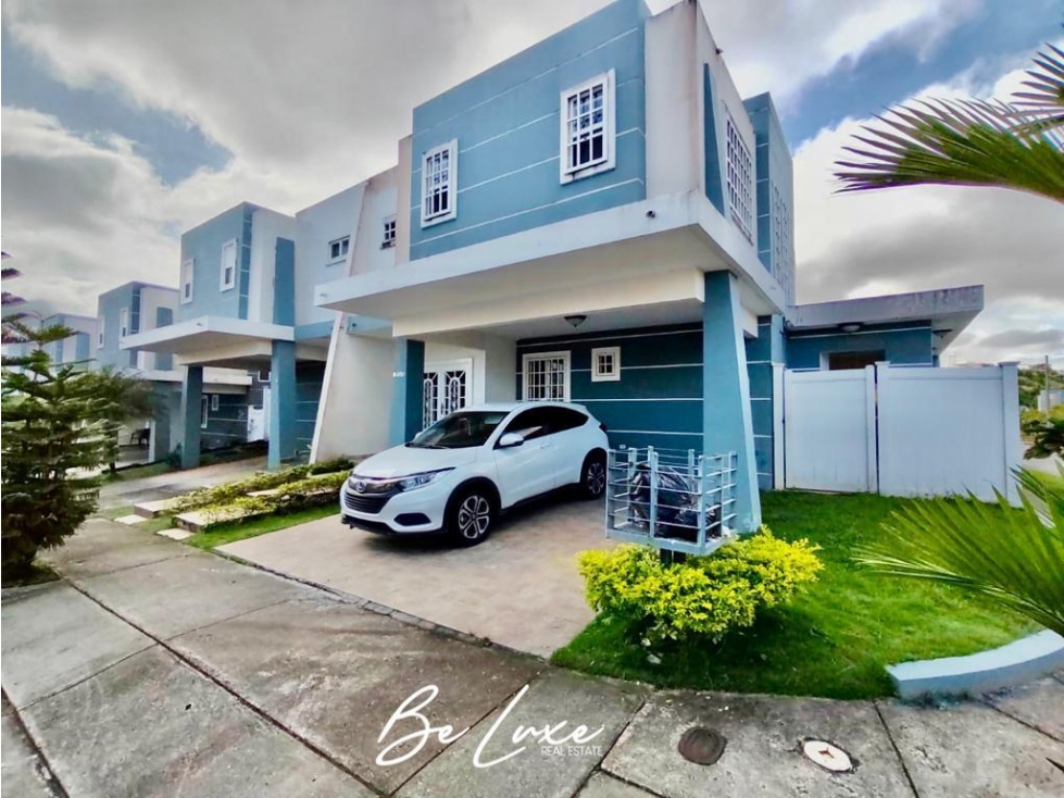 VENTA DE CASA DE ESQUINA EN BRISAS DEL GOLF PH LOS ALPES -(15)