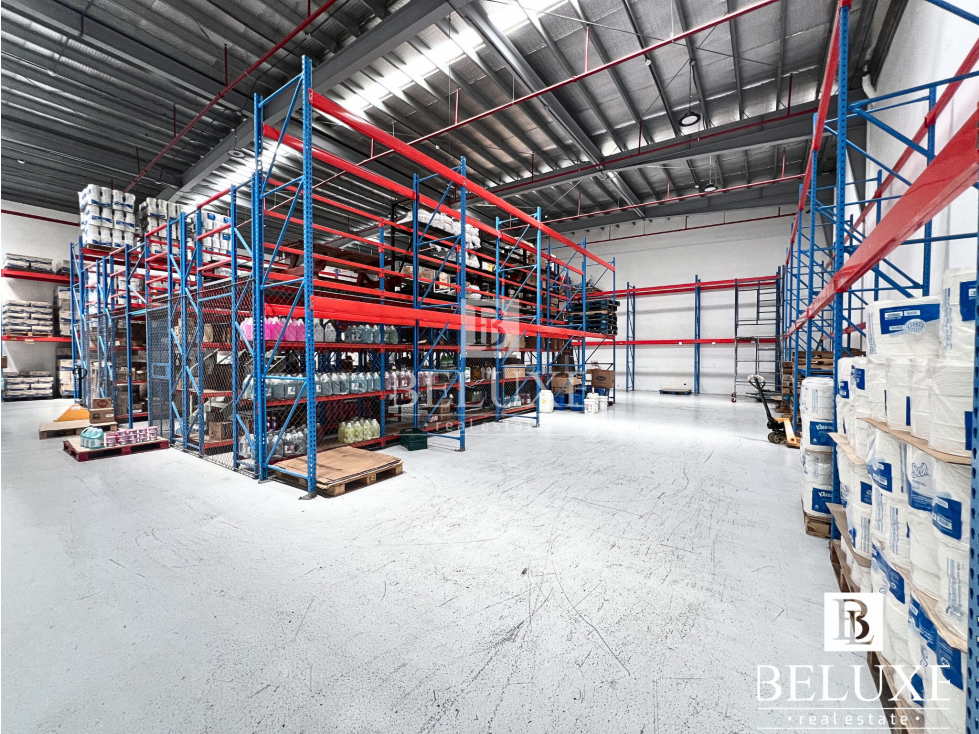 ALQUILO GALERA/ BODEGA C/ANDEN EN BUSINES CENTER, PANAMA VIEJO (8) — foto 3